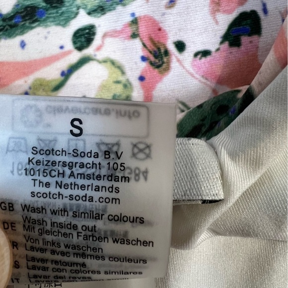 Scotch & Soda printed open back one piece swimsuit size S excellent condition - Picture 14 of 15